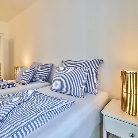 Altstadt Mit Sauna Apartamento *