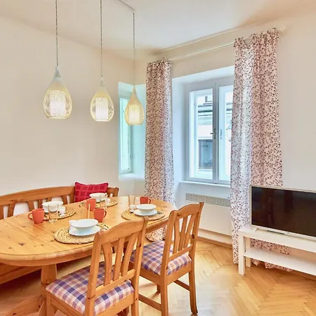Altstadt Mit Sauna * ملك